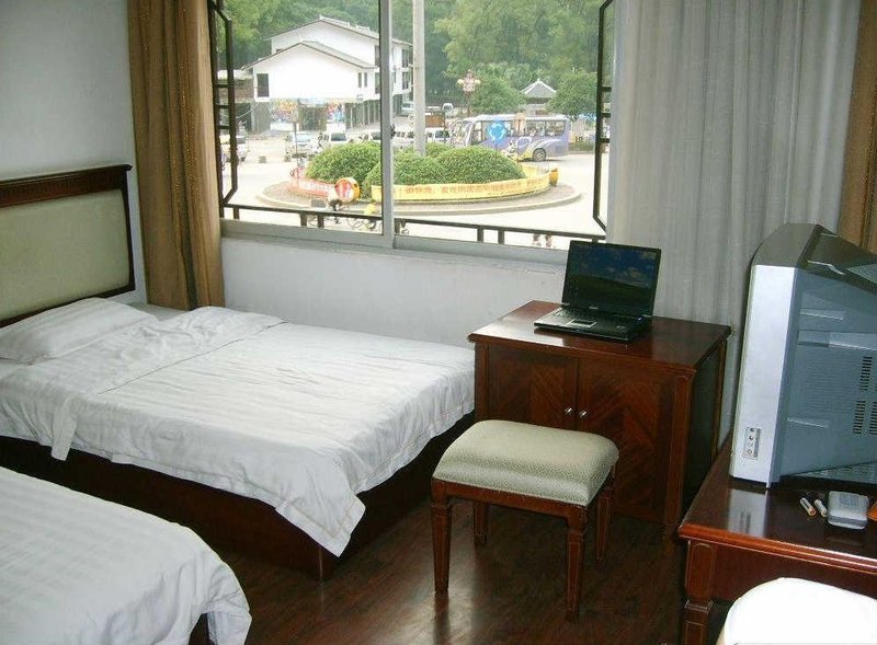 Jingfeng Hotel Guest Room