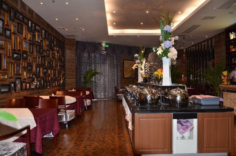 Zhongshan Dengbo Hotel Restaurant