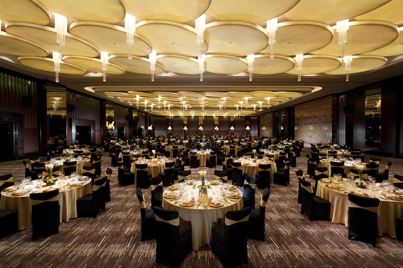 Hilton Hotel Hongqiao ShanghaiRestaurant