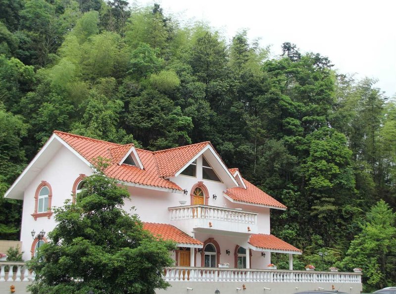 NKS Hotspring Grand View Garden Over view