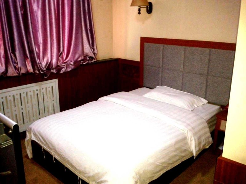 Haoting Tianlong Hotel GermuGuest Room