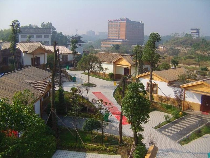 Golden Sun Resort - Changsha Over view