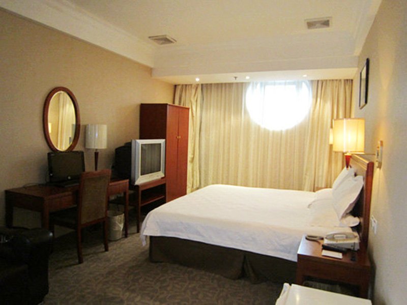 YiTianXia Hotel Shanghai Guest Room