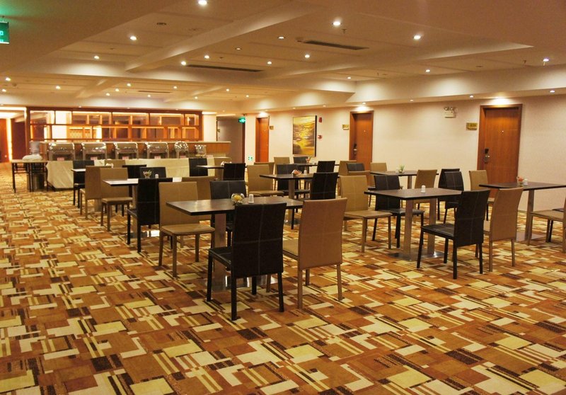 Hnatain Hotel Restaurant