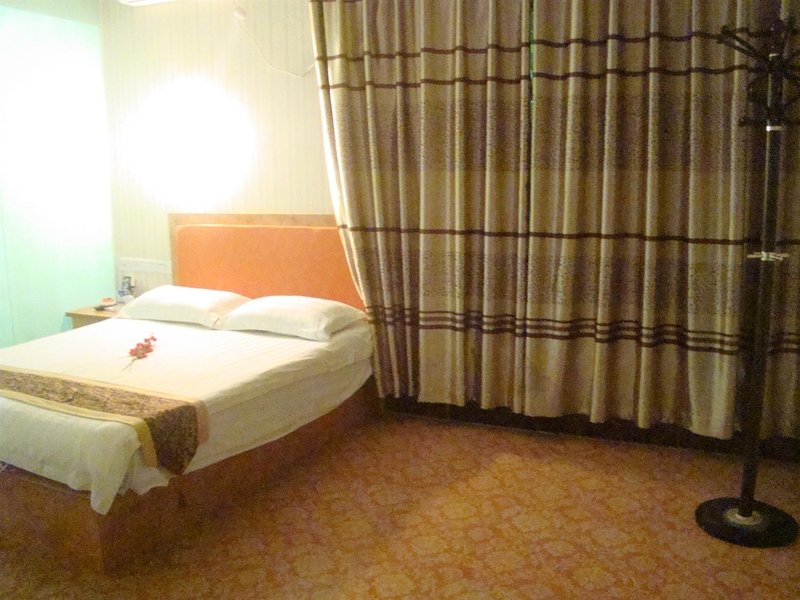 Huayuan Hotel Guest Room