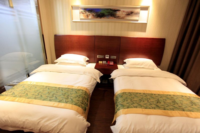 Runjia Hotel Guest Room