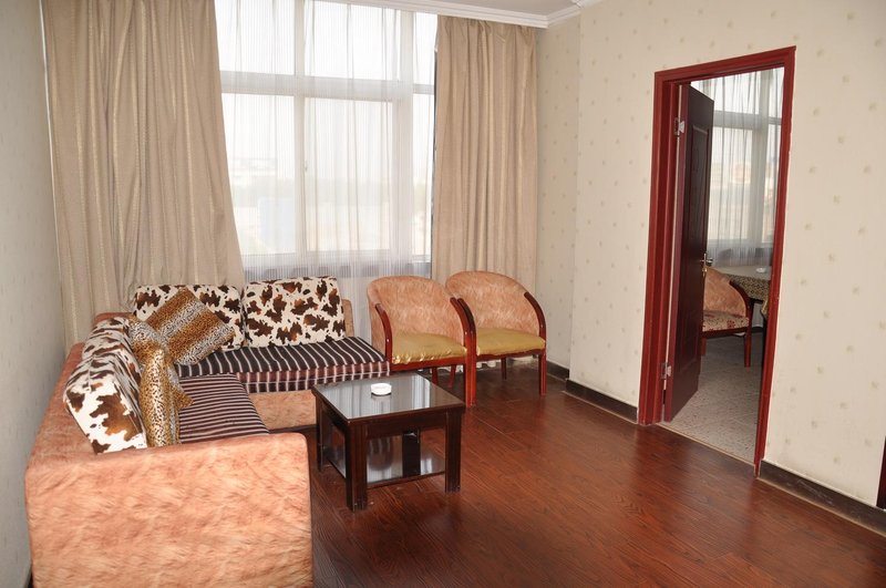 Liangchen Hotel Guest Room