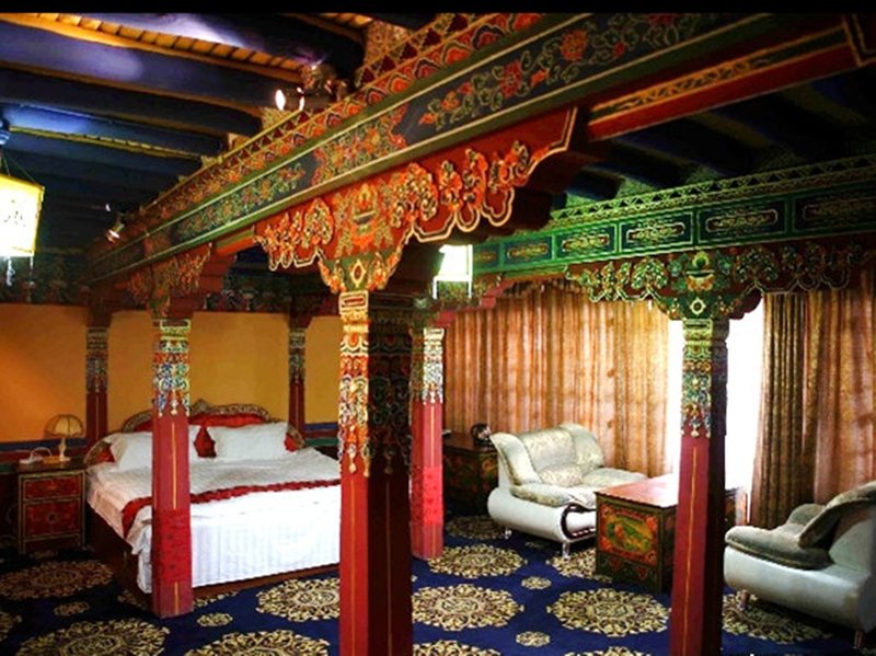 Trichang Labrang Hotel Lhasa Guest Room