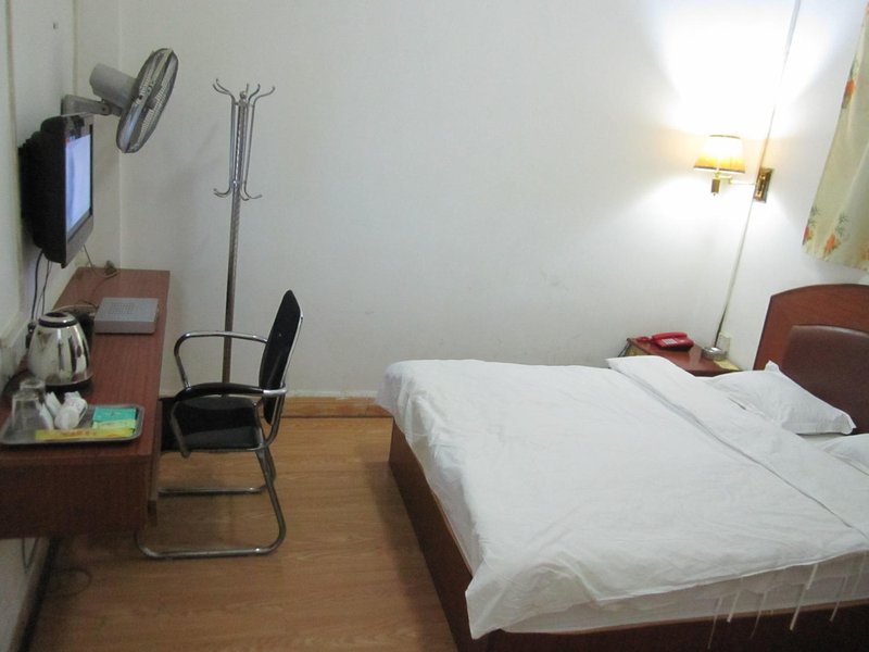 Guiping Congwei HotelGuest Room