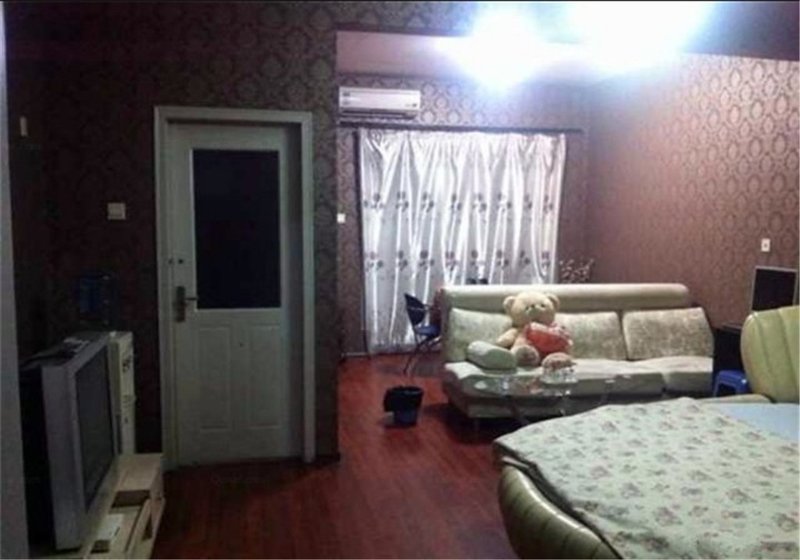 No. 32 Apartment Guest Room