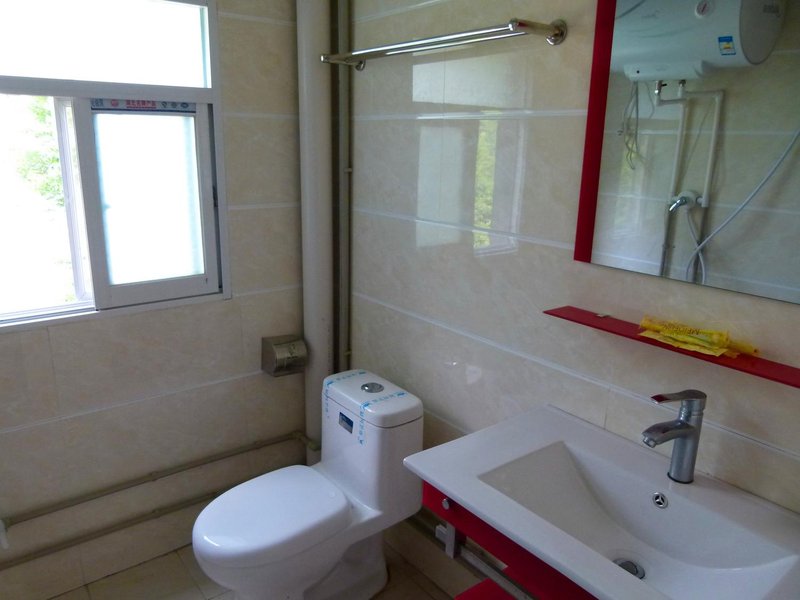 Shennongjia Longxin Mountain Villa Guest Room