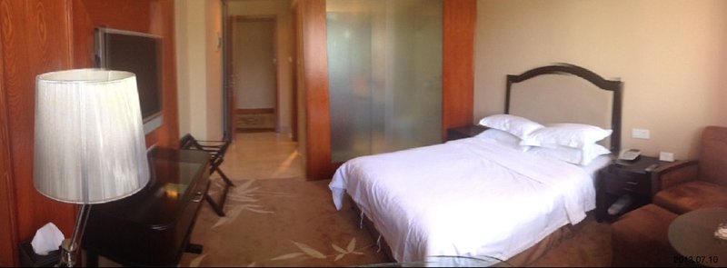 Bai Yun Hotel Guest Room