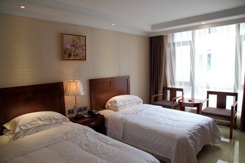 Jinding Hotel Woyun Building Guest Room