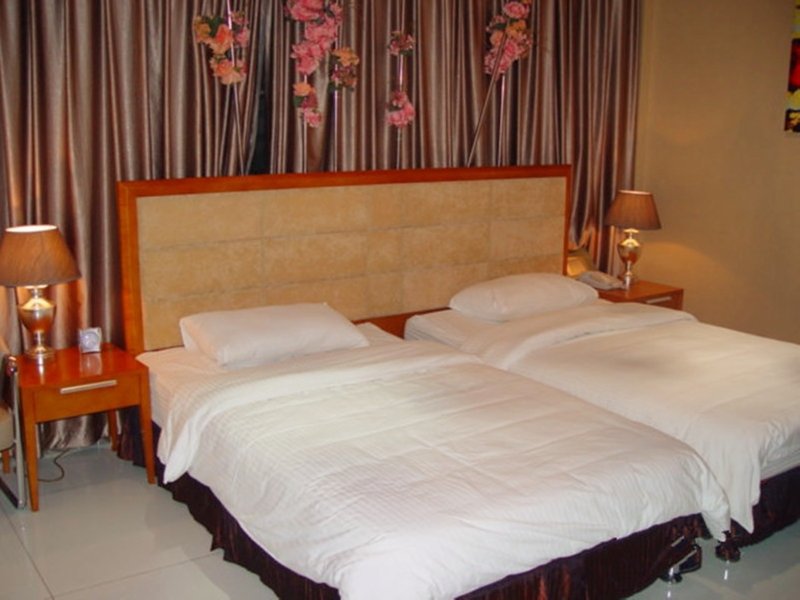 Yayiju Business Hotel Tsingtao Guest Room