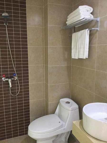 JINGCHU HOLIDAY HOTELGuest Room