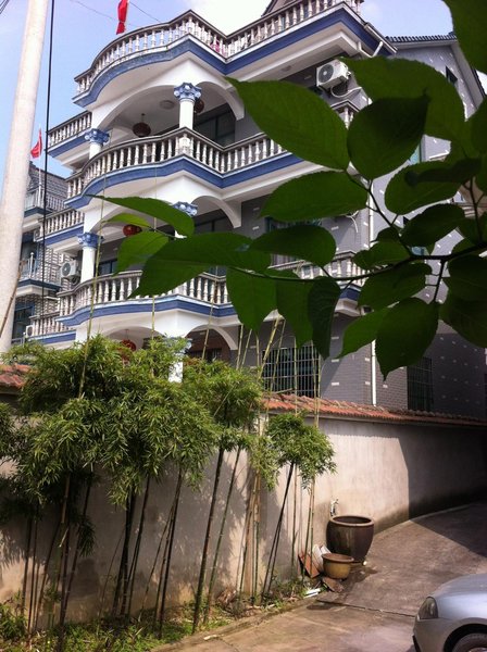 mo gan shan shi hua shan zhuang Over view