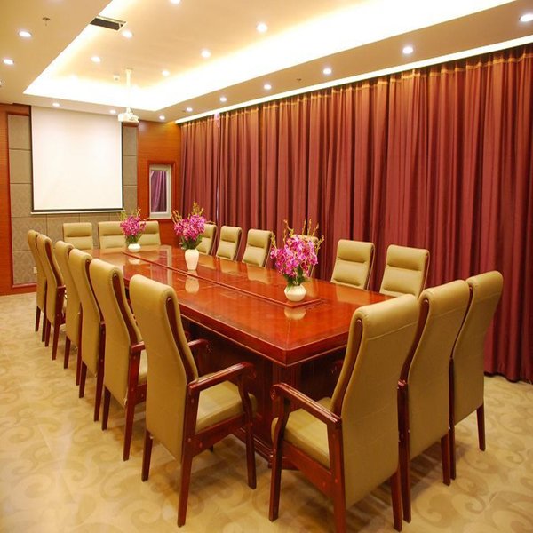 Chengde Ulan Buh days and Holiday Innmeeting room