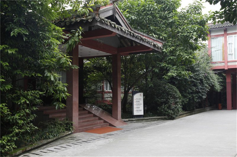 Yoga Hot Spring Hotel Over view