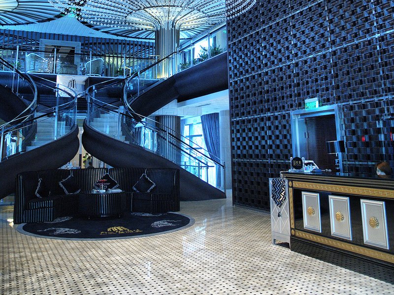 Celebrity Hotel Lobby