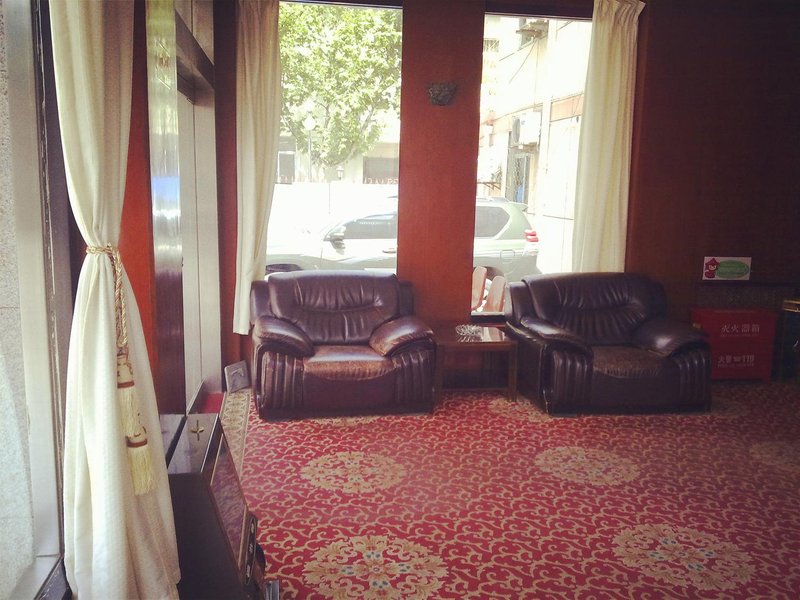 712 zongdui hotel 大堂/接待台