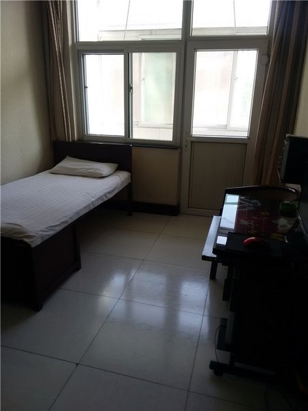 Jixiang Daily House Guest Room