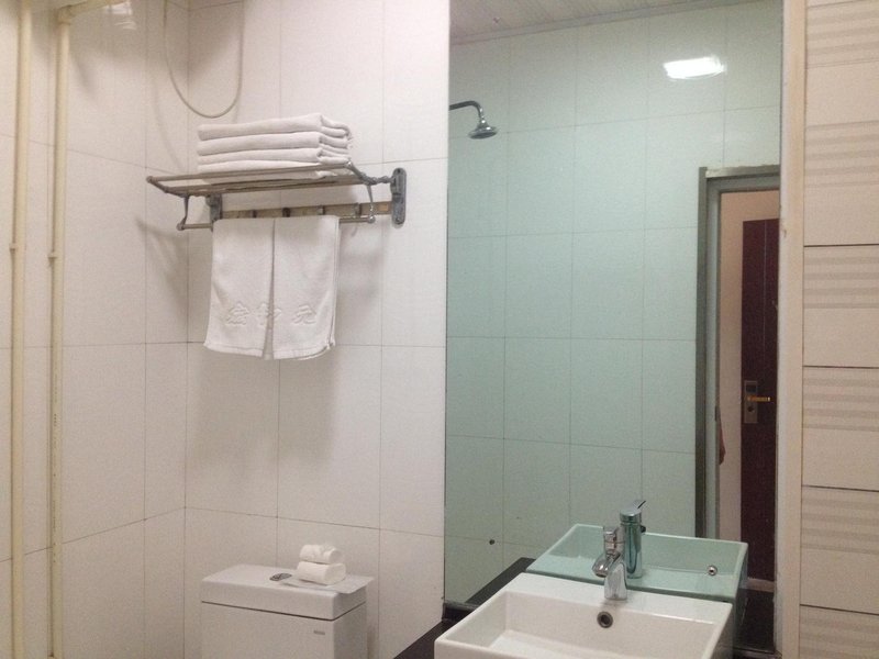 Huadian Guangda Hotel Wuhai Guest Room