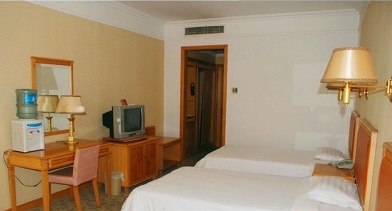 Yantai Ruifeng Court HotelGuest Room