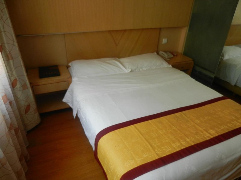 Maerkang Hotel Guest Room