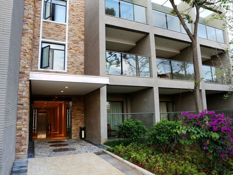 Bosheng Sloane Place HotelOver view