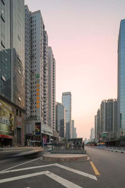 Zhiya Business Hotel (Guangzhou Shipaiqiao Metro Station) Over view