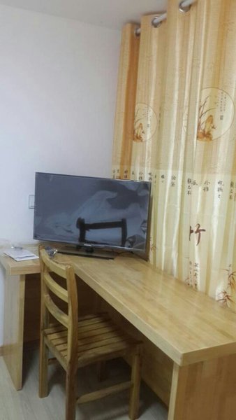 Lushan sister ping  station Guest Room