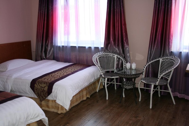 Sunday Hotel Guest Room