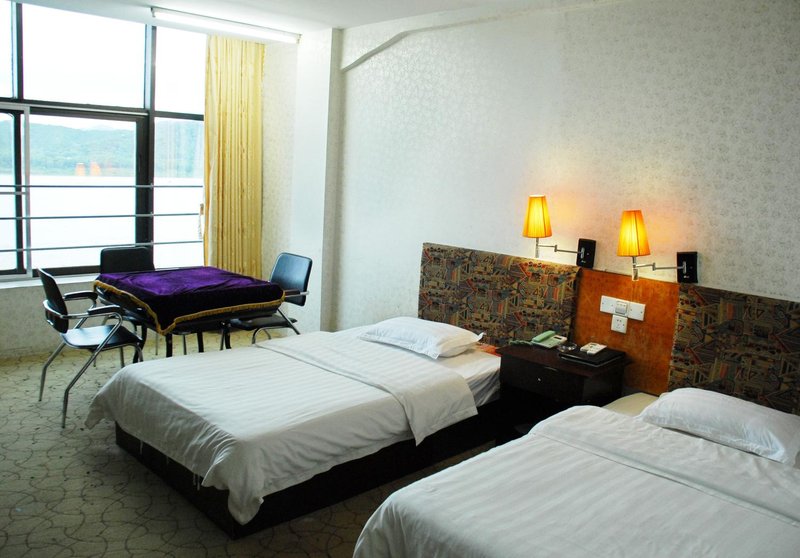 yinhuhotelGuest Room