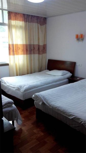 Chenglin Family StayGuest Room