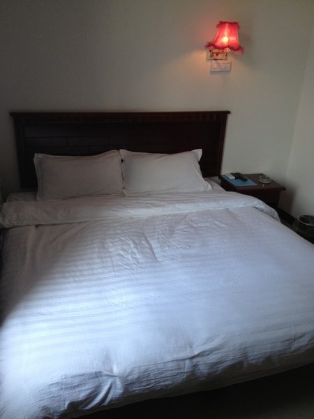 Hongfa Hotel Guest Room