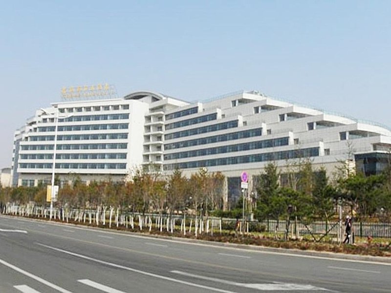 Landbridge Jinjiang Hotel over view