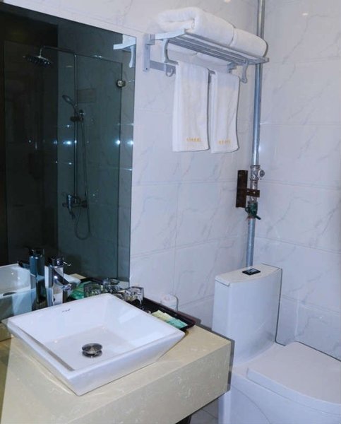 QuanJi hotle Guest Room