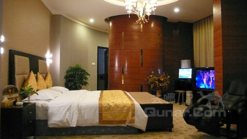 Chifeng golden Towers Hotel Guest Room