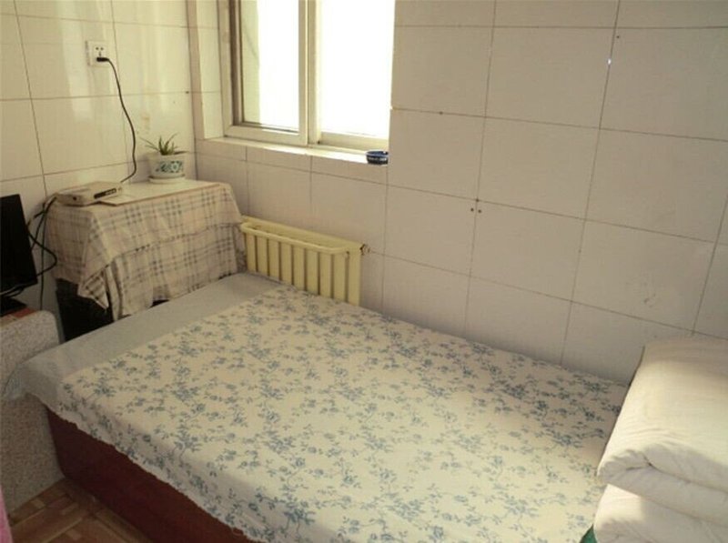 Taiyuan Wenming Apartment Guest Room