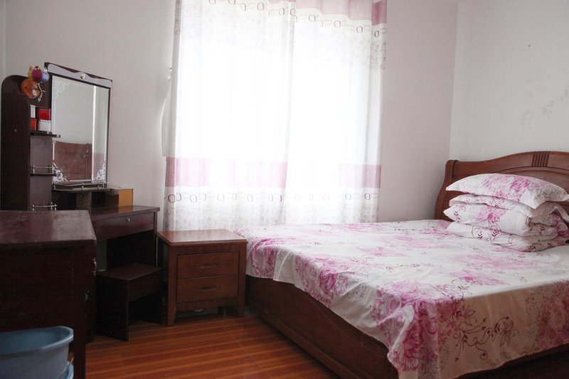 Lushan Warm Xiaozhu Family HotelGuest Room