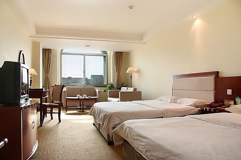 Yizhong Hotel - Yantai Guest Room