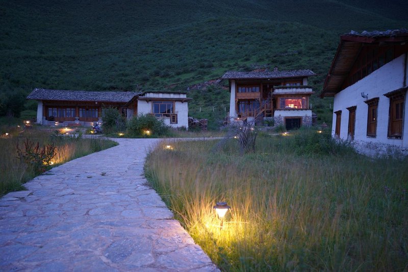 Mumu Mountain Chalet Over view