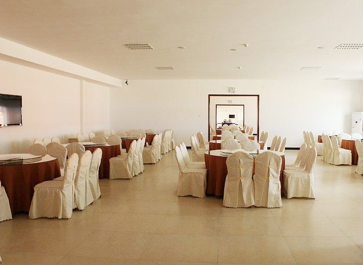 Longsheng Hotel Restaurant