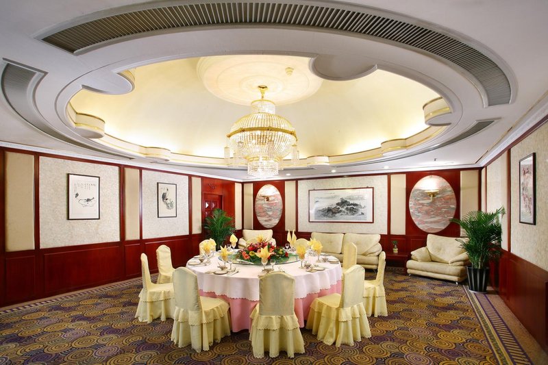 厦门华侨大厦附楼商务酒店外景图