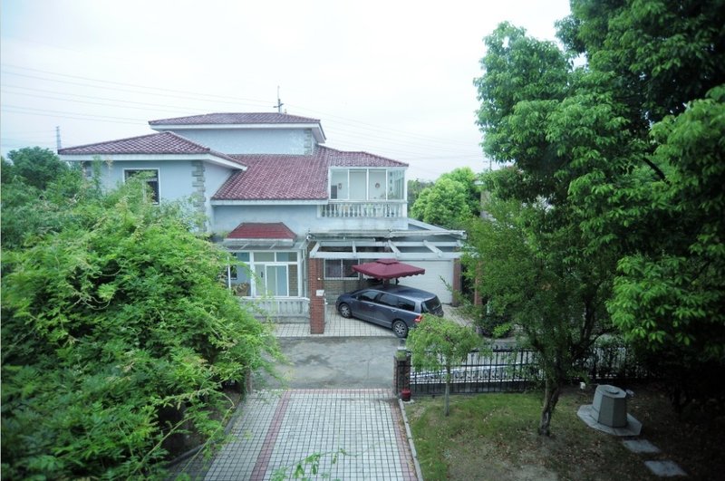 Zhaiyitian Alice Fashion Home Party Villa Over view