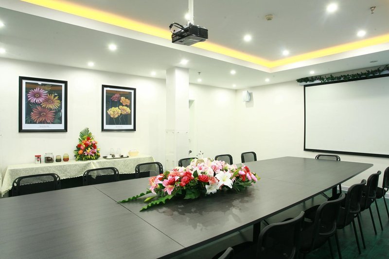 Home Inn Cuihu Lake Kunming meeting room