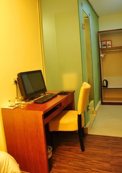 Fengyi Fortune Hotel Shaoguan Guest Room