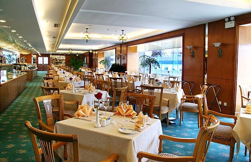Bank Hotel Kunming Restaurant