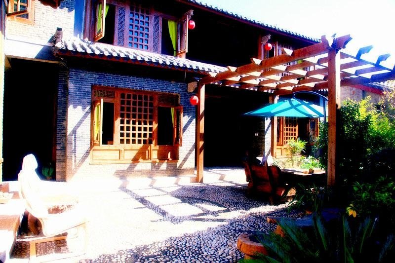 Blossom Hill Boutique Hotel Yinquan Yuan Lijiang over view