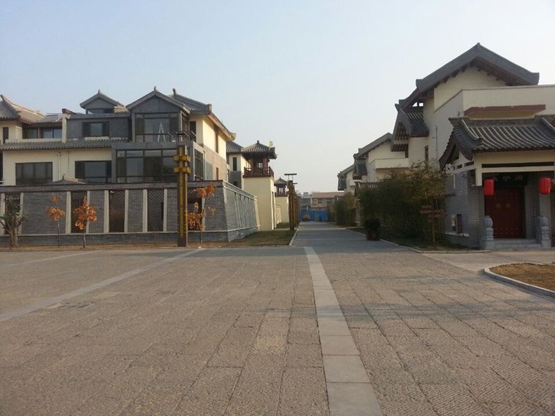 Qinseyuan Inn Over view